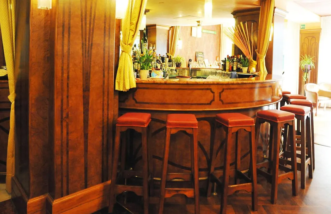 Grand Hotel Astoria-1